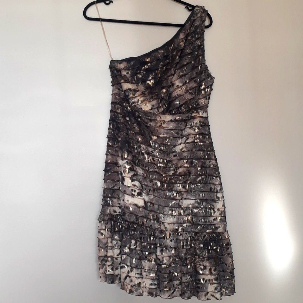 NWT Robbie Bee Large Asymmetrical Ruffle Dress